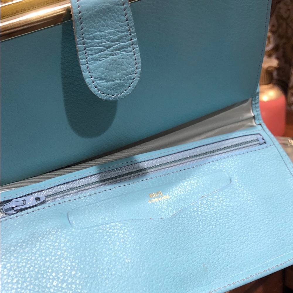 Light Blue Floral Embossed Women’s Wallet - Picture 4 of 7